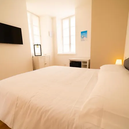 Hotel Alberti *