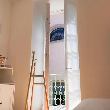 Alberti Hotel *