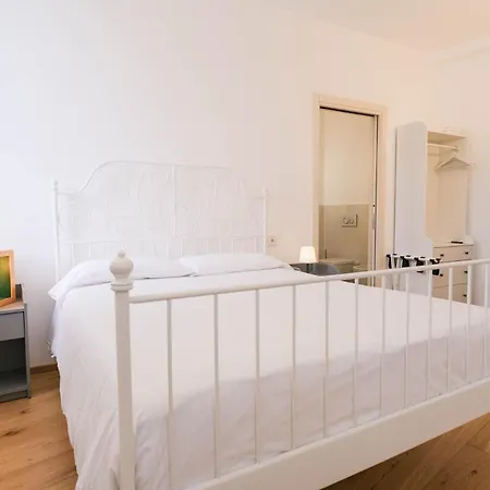 Hotel Alberti Mandello del Lario