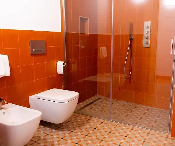 Alberti * מנדלו דל לאריו