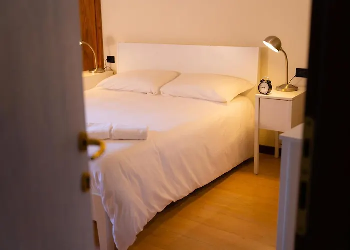 Alberti Mandello del Lario