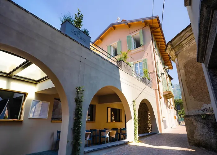 Hotel Alberti Mandello del Lario