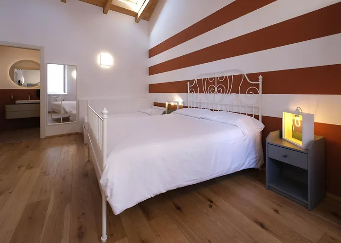 Hotel Alberti Mandello del Lario