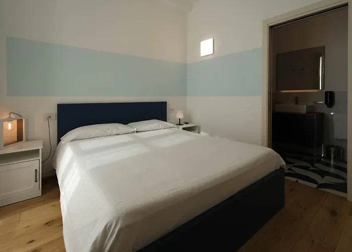 Alberti * מנדלו דל לאריו