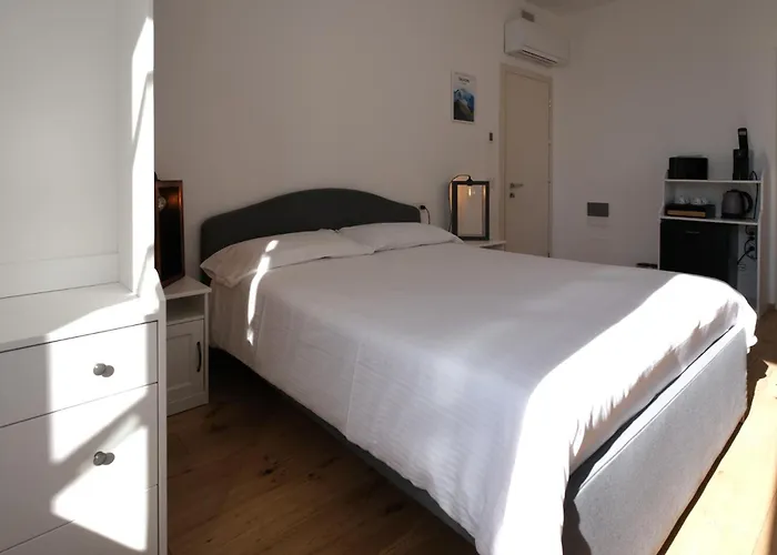 Hotel Alberti Mandello del Lario