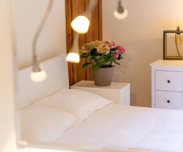 Alberti * Mandello del Lario